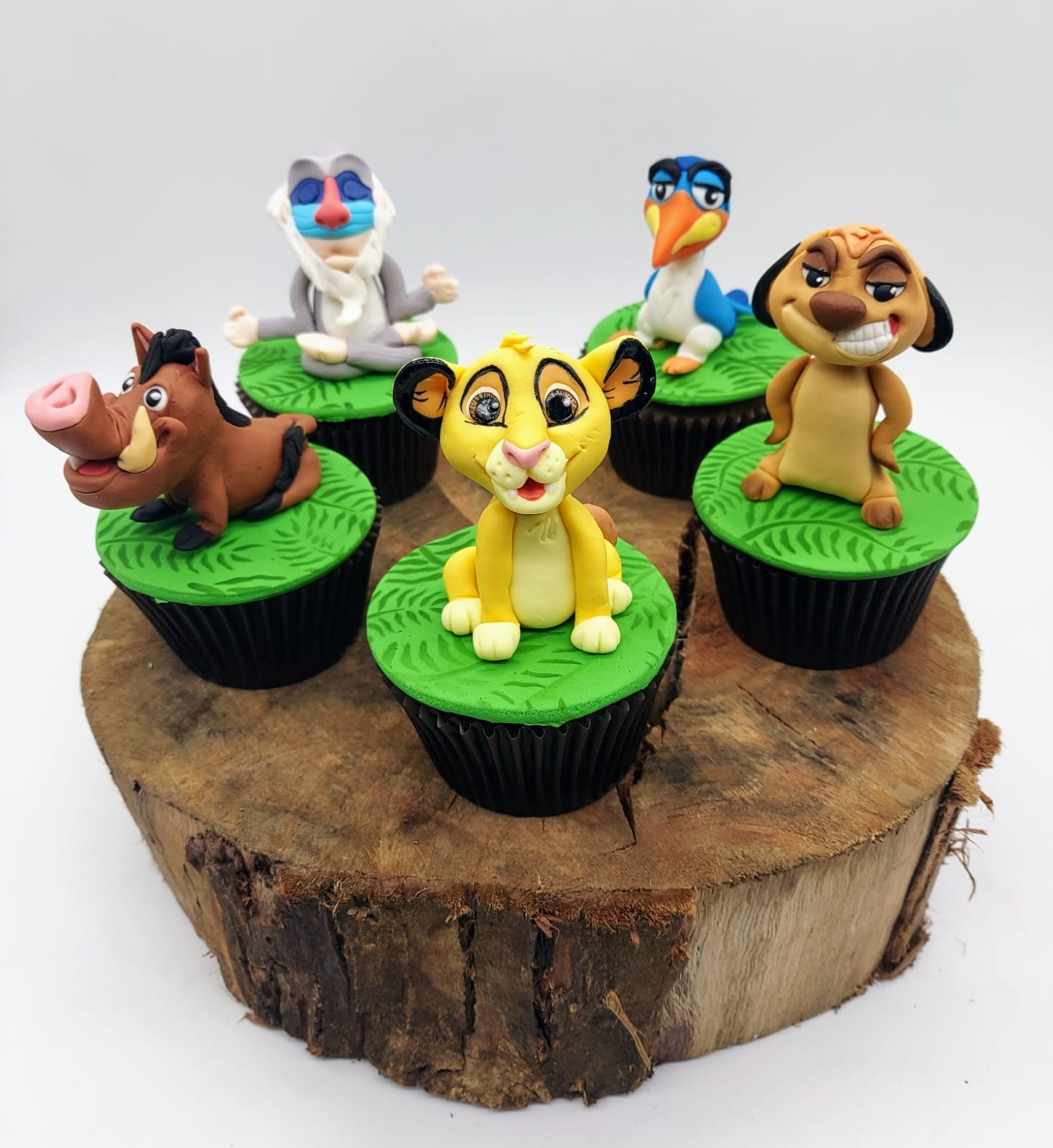 Cupcake Rei Leão 3D 