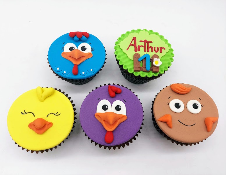 Cupcake Galinha Pintadinha