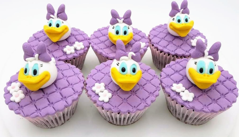 Cupcake 3D médio Margarida