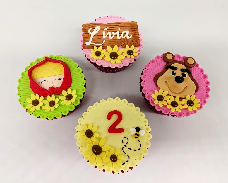Cupcake Masha e o Urso