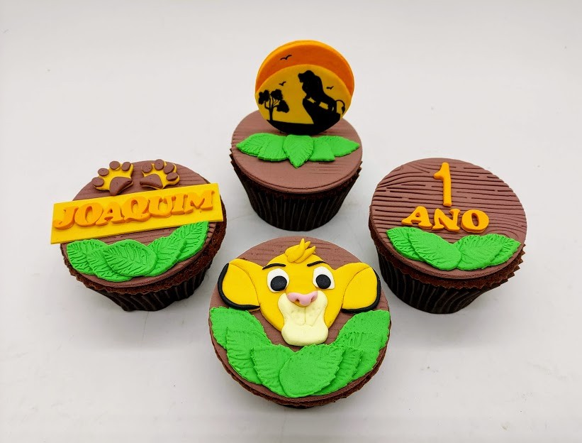 Cupcake Rei Leão