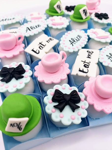 docinhos Alice no País das Maravilhas