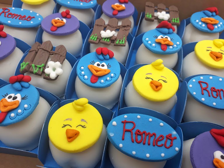 Docinho Galinha Pintadinha