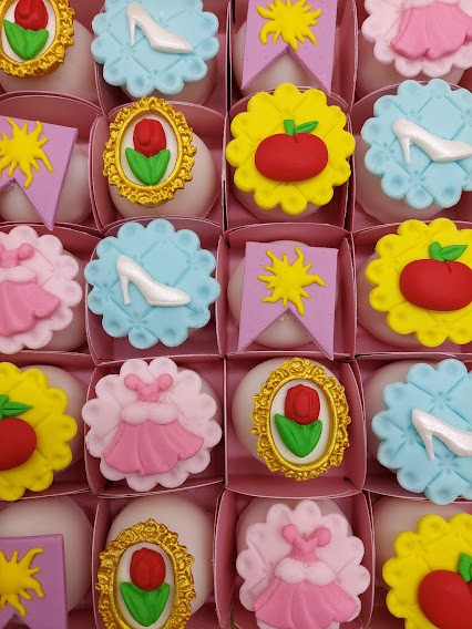 Docinho Glaceado Princesas