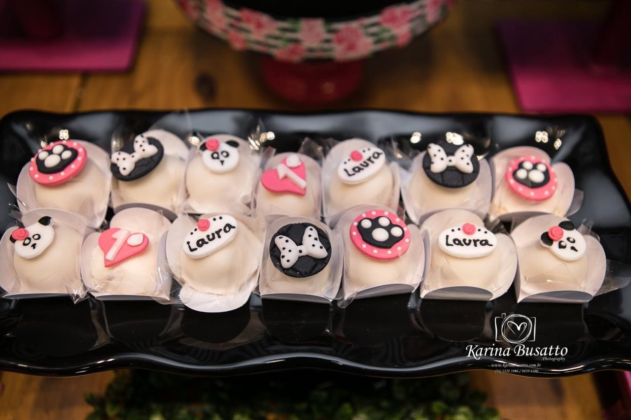 Docinho Glaceado Panda