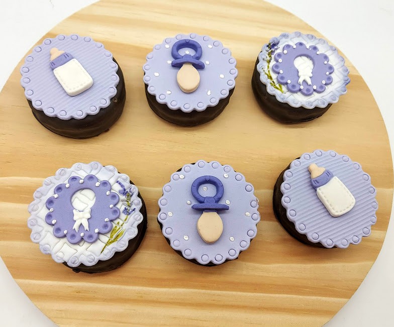 Mini alfajor Chá de Bebê