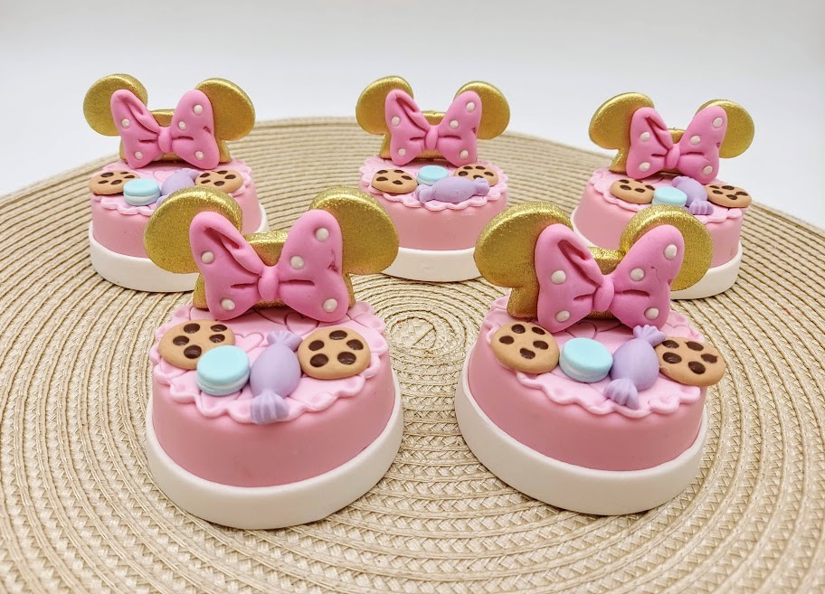 Pão de Mel Minnie Confeitaria