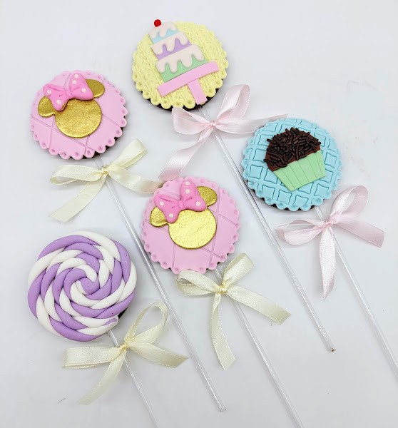 Pirulito Minnie Confeitaria