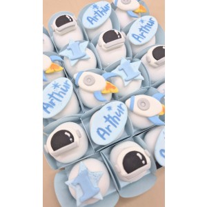 Docinho Glaceado Astronauta