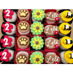 Docinho Glaceado Masha e o Urso