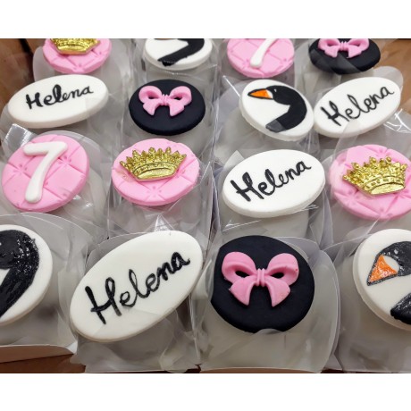 Docinho Glaceado Cisne Negro