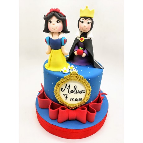 Bolo Branca de Neve